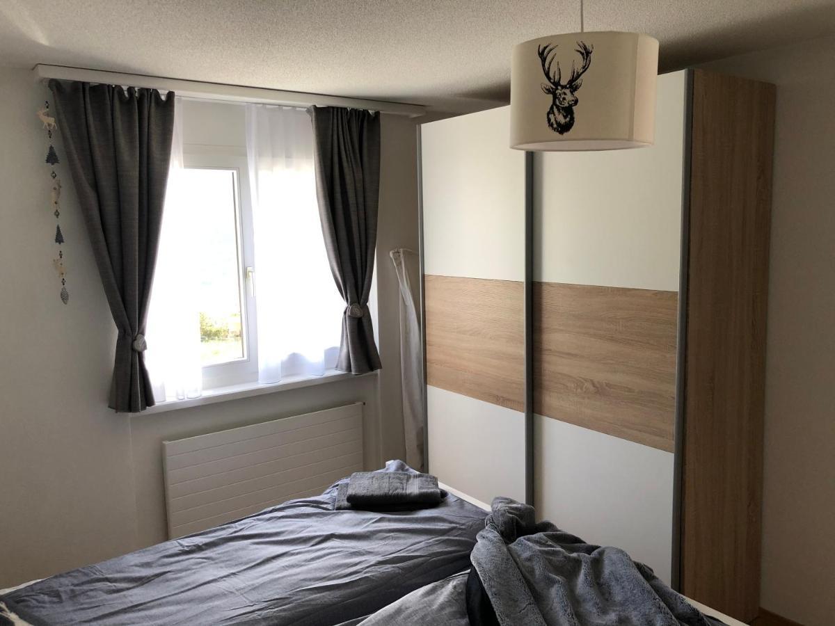 Renovated 3 Rooms Apartment In Ruschein Near Laax Exterior foto